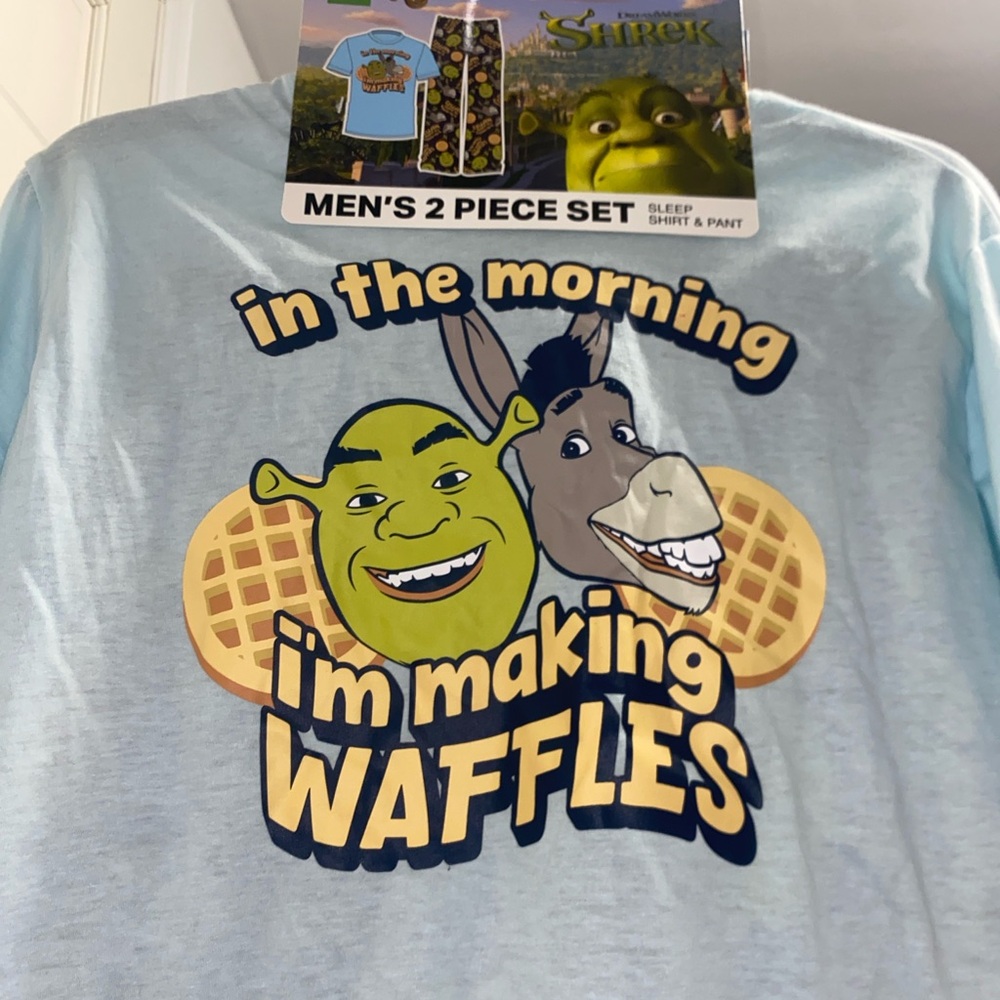Shrek and Donkey Graphic Pajama Set
